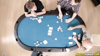 2018-05-02-2286907-full-house_720