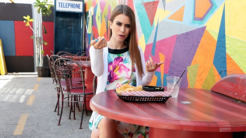 Cafe Cutie Needs Cash