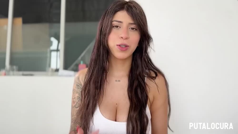 The Beautiful Blue-Eyed One Putalocura.Com