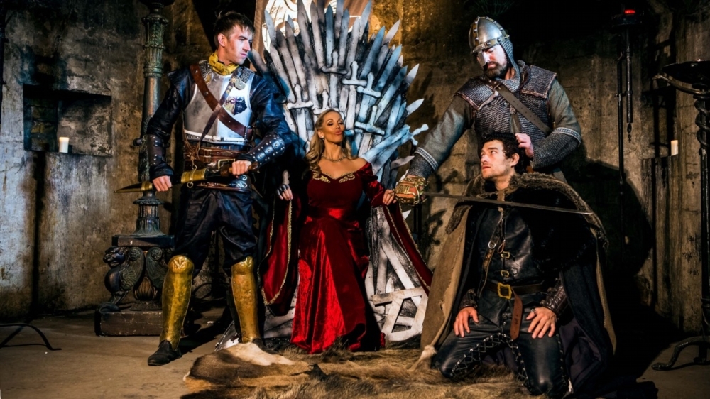 A Cold Queens Reign: Episode 1