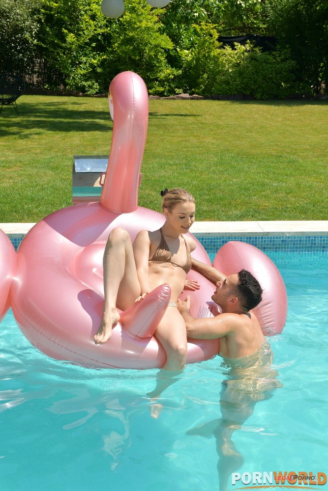 Insatiable teen babe Alecia Fox swallows his cock before being fucked deep GP986